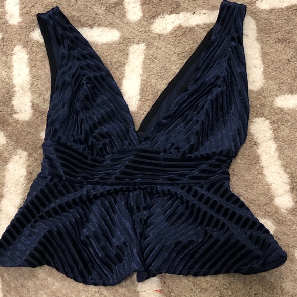 Urban outfitters top - Picture 1 of 1